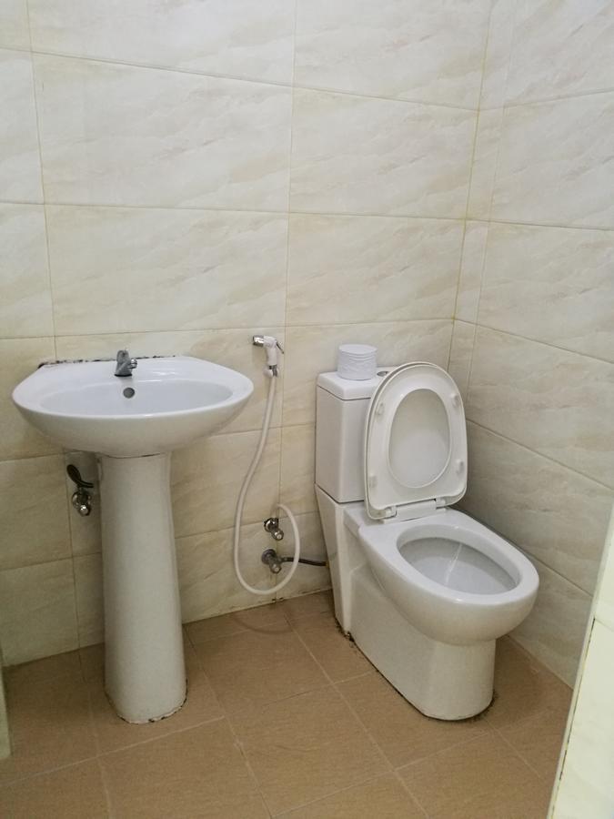 Dengba Hostel Yangon Exteriör bild