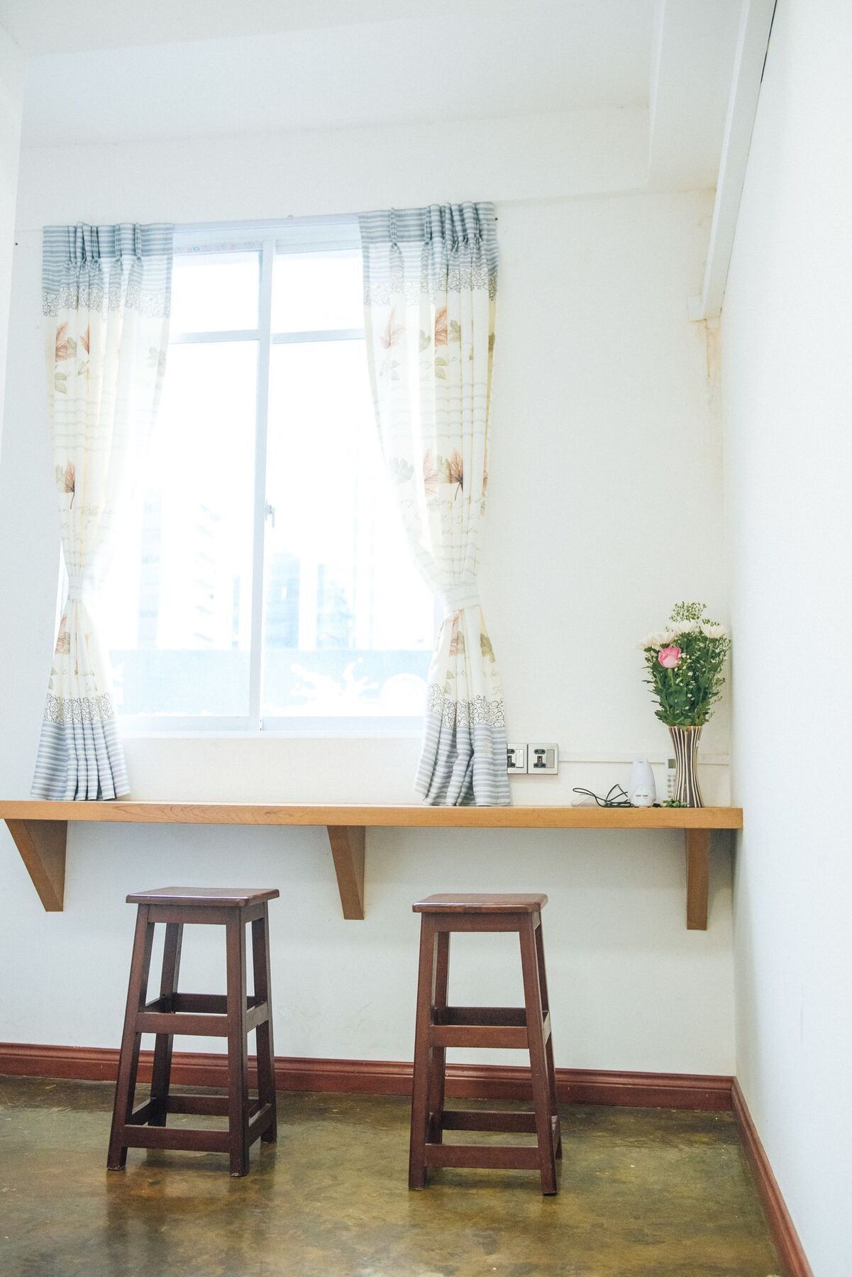 Dengba Hostel Yangon Exteriör bild